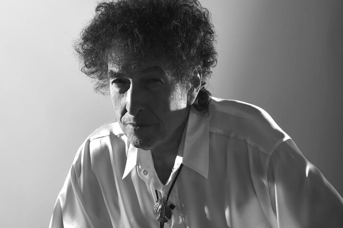 Bob Dylan, ritorno in grande stile con una suite di 17 minuti su JFK