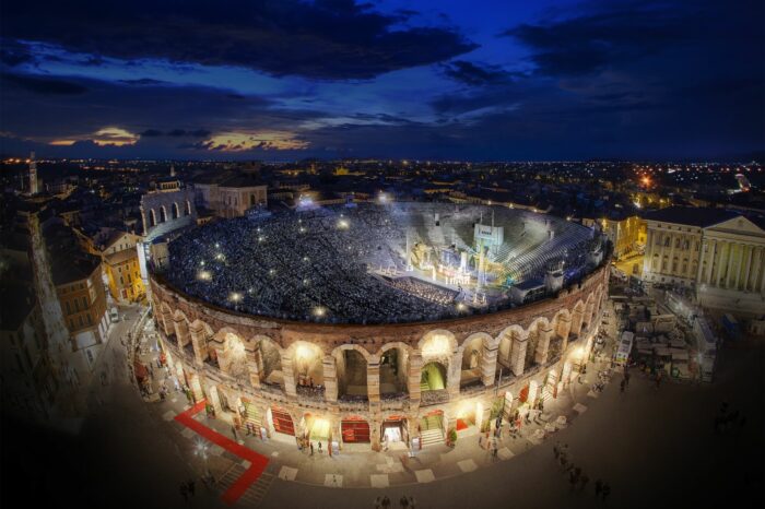 All'Arena di Verona arriva Heroes, concerto in streaming con i grandi nomi della musica italiana