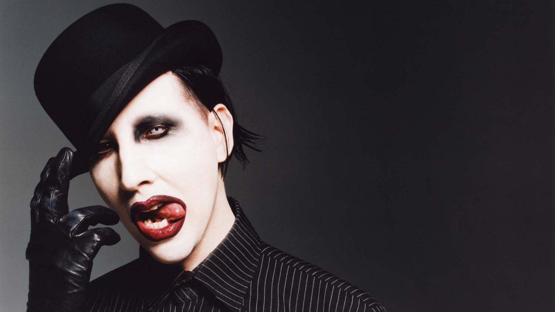 Marilyn Manson accusato di molestie sessuali