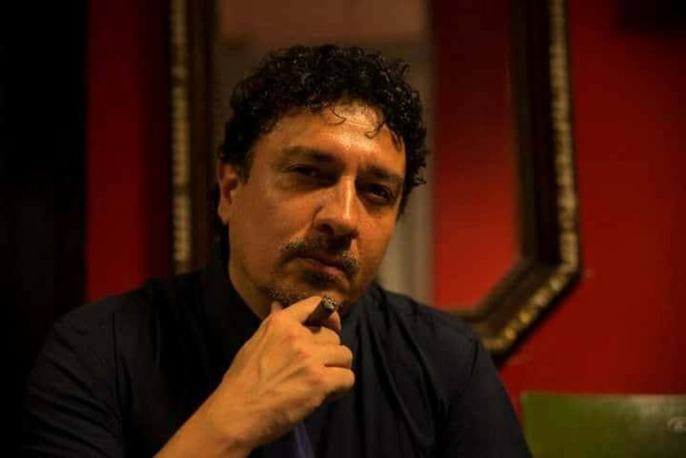 Dittico Noir, suspence e ironia tra penna e sigaro: intervista a Giuseppe Tomei