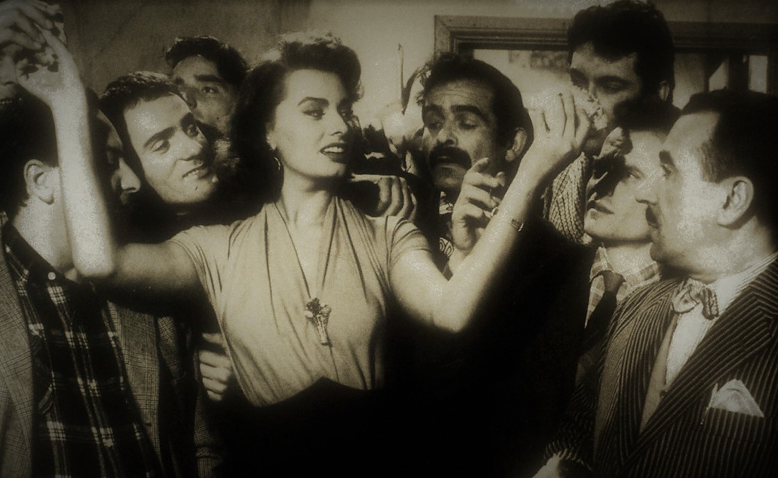 Il Segno di Venere: Sophia Loren nel film cult di Dino Risi