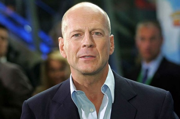 Bruce Willis lascia le scene per sempre: "Problemi di salute"
