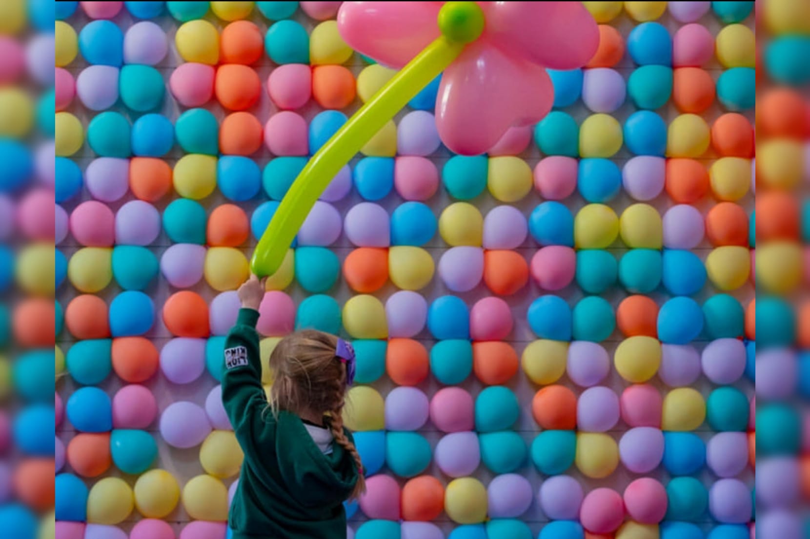 Il Balloon Museum apre le porte ai bimbi del Bambin Gesù, tra loro anche piccoli visitatori ucraini