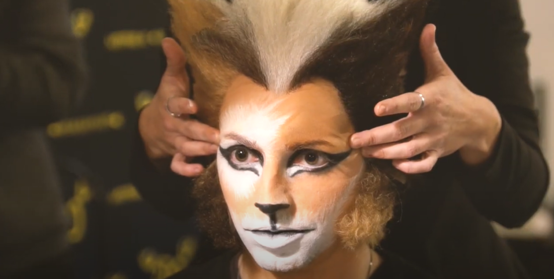 Il musical Cats si prepara per il debutto al Teatro Sistina: guarda il video del trucco nel backstage (video)