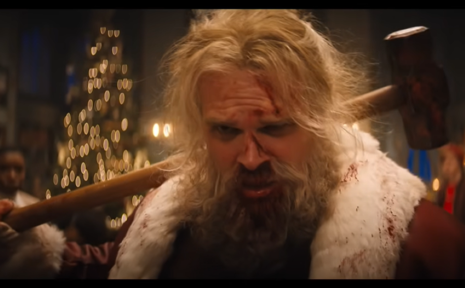 Recensione: "Una notte violenta e silenziosa": David Harbour come Bruce Willis nell'action movie natalizio