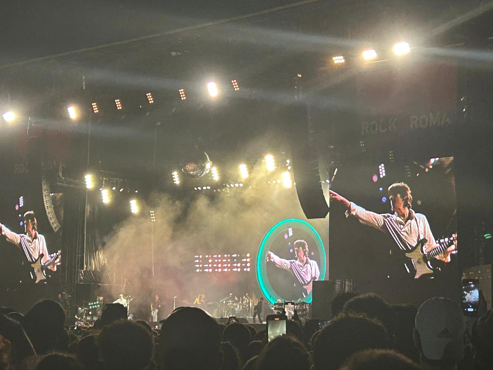 Arctic Monkeys, l'eleganza britannica protagonista a Rock in Roma (live report 16/7/2023)