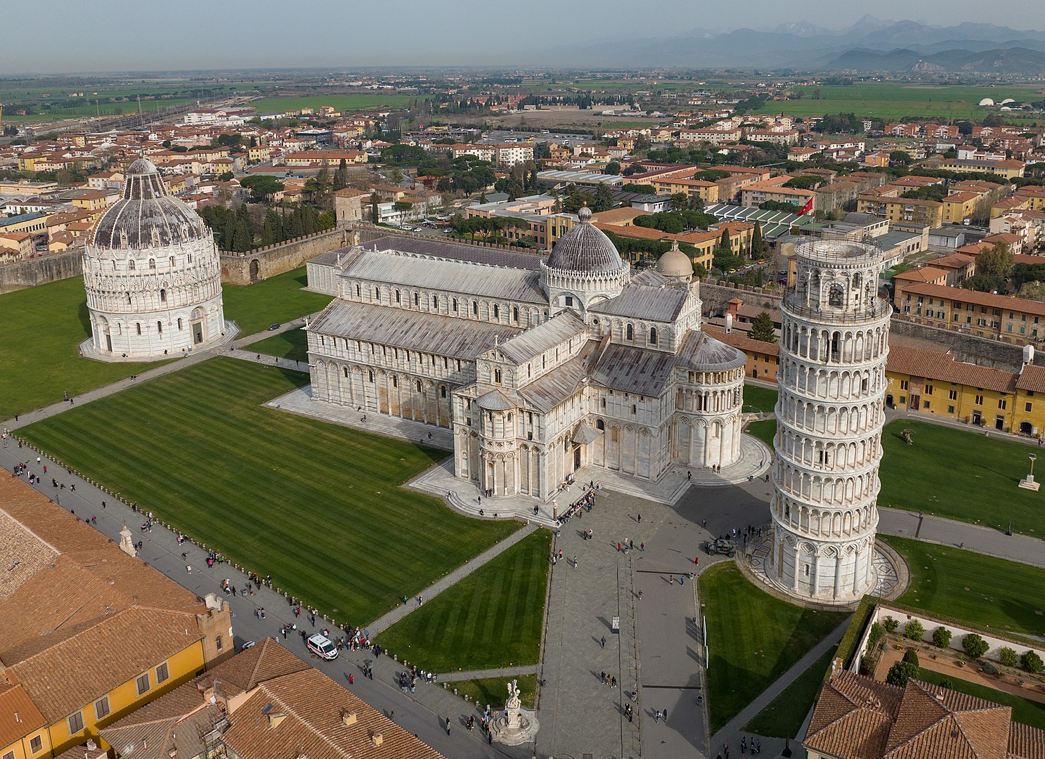 Torre di Pisa: si festeggiano 850 anni dalla posa della prima pietra