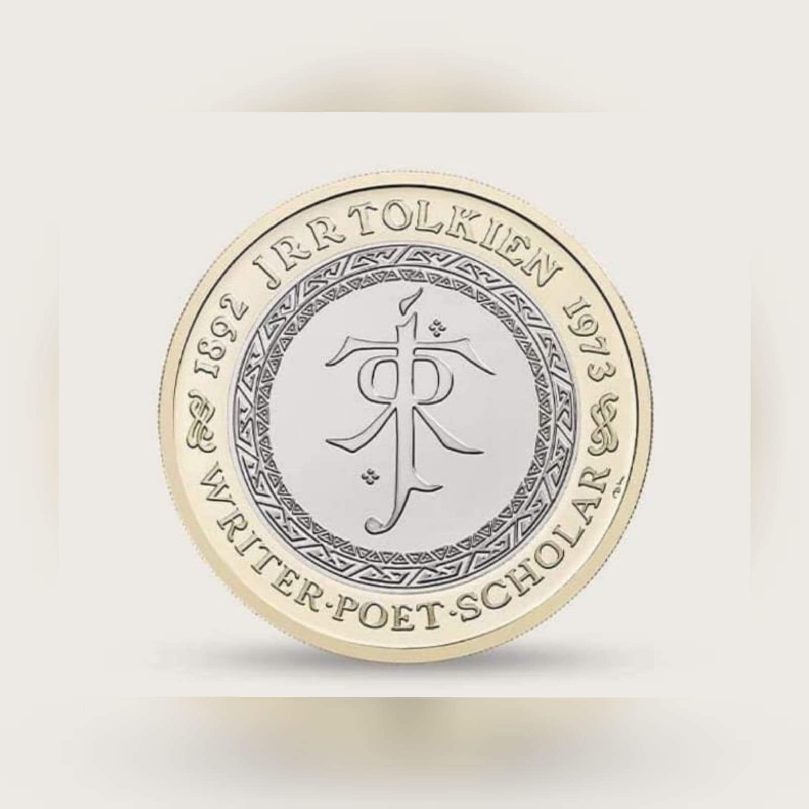 Cinquant'anni dalla morte di Tolkien: la Royal Mint rilascia una moneta speciale